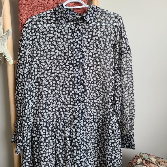 Floral tunic blouse - Picture 1 of 7